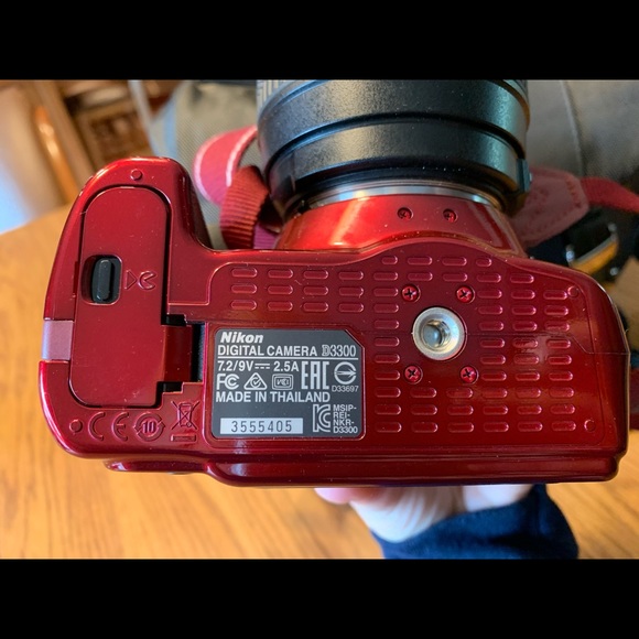 Nikon camera - Picture 5 of 8